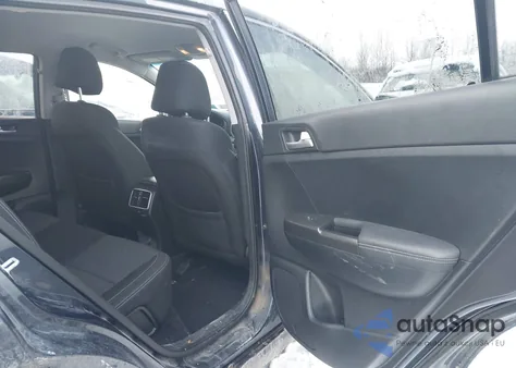 2018 Kia Sportage Lx z USA, uszkodzony, nr VIN KNDPM3AC6J7306559